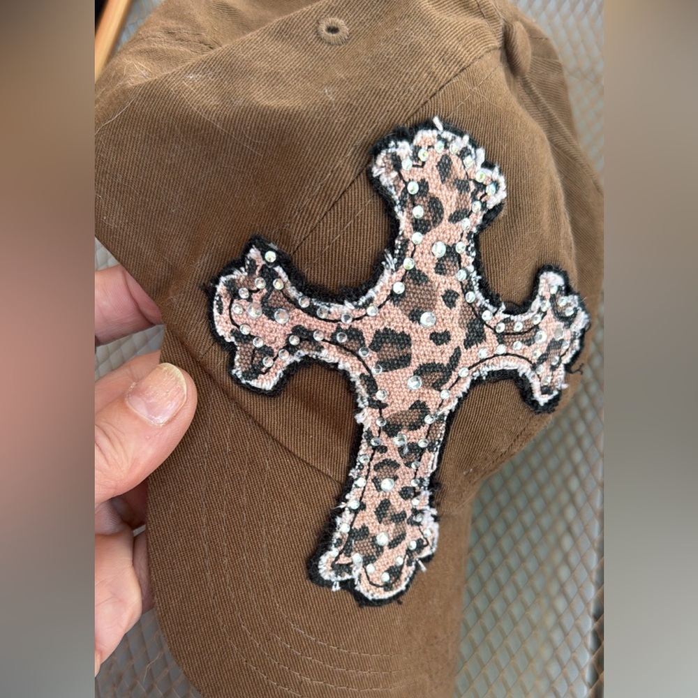 Brown Women's Cap with Leopard Sequin Cross - Picture 2 of 4